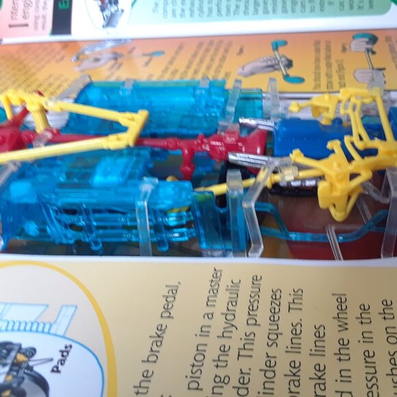 Model Engine 'Uncover A Race Car' 3 Dimensional Book  RARE - Picture 4 of 12